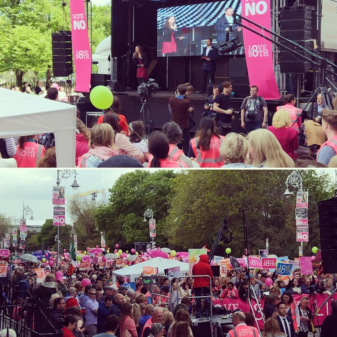 Ostatnie zgromadzenie obrońców życia w Irlandii przed referendum w Dublinie na Merrion Square. Jak zawsze w zalewie kłam