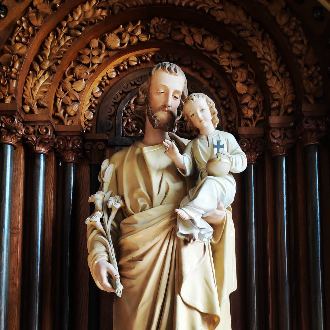Dziś ukazuje się nam naszym oczom św. Józef. Myślę sobie, że do rozumienia wielkości jego osoby się dojrzewa i to zajmuj