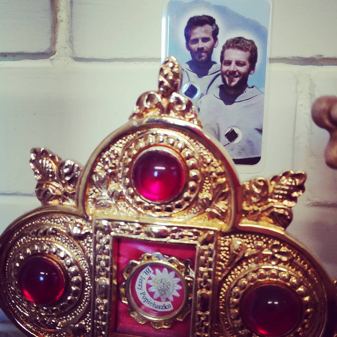 Kolejny raz kalendarz liturgiczny daje nam wspomnienie najmłodszych męczenników narodu polskiego.
U mnie w pokoju ich re