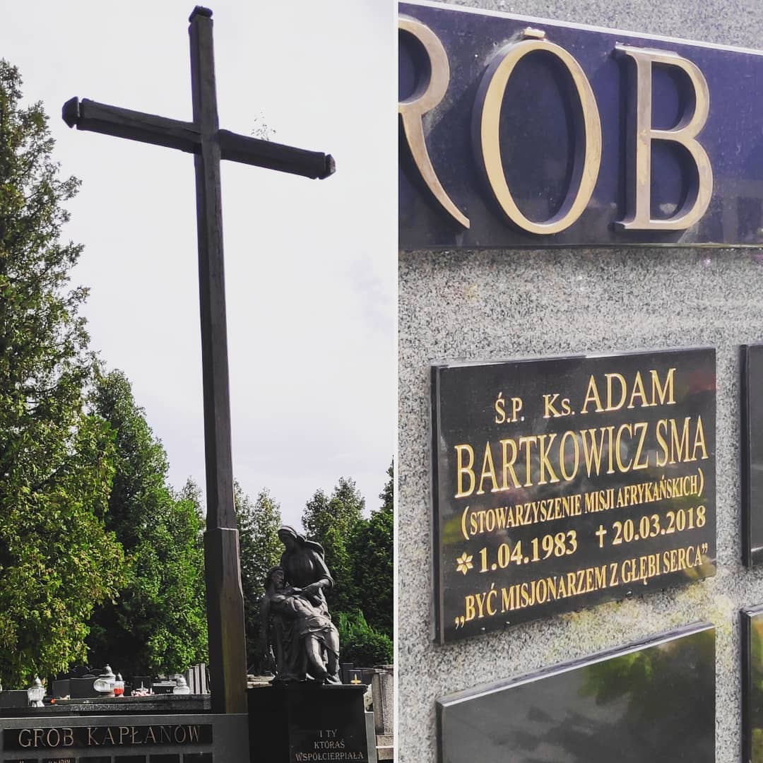 Niedzielny spacer po rodzinnym mieście, z uwzględnieniem cmentarzy. 
Obok krewnych i znajomych którzy tu spoczywają, od 