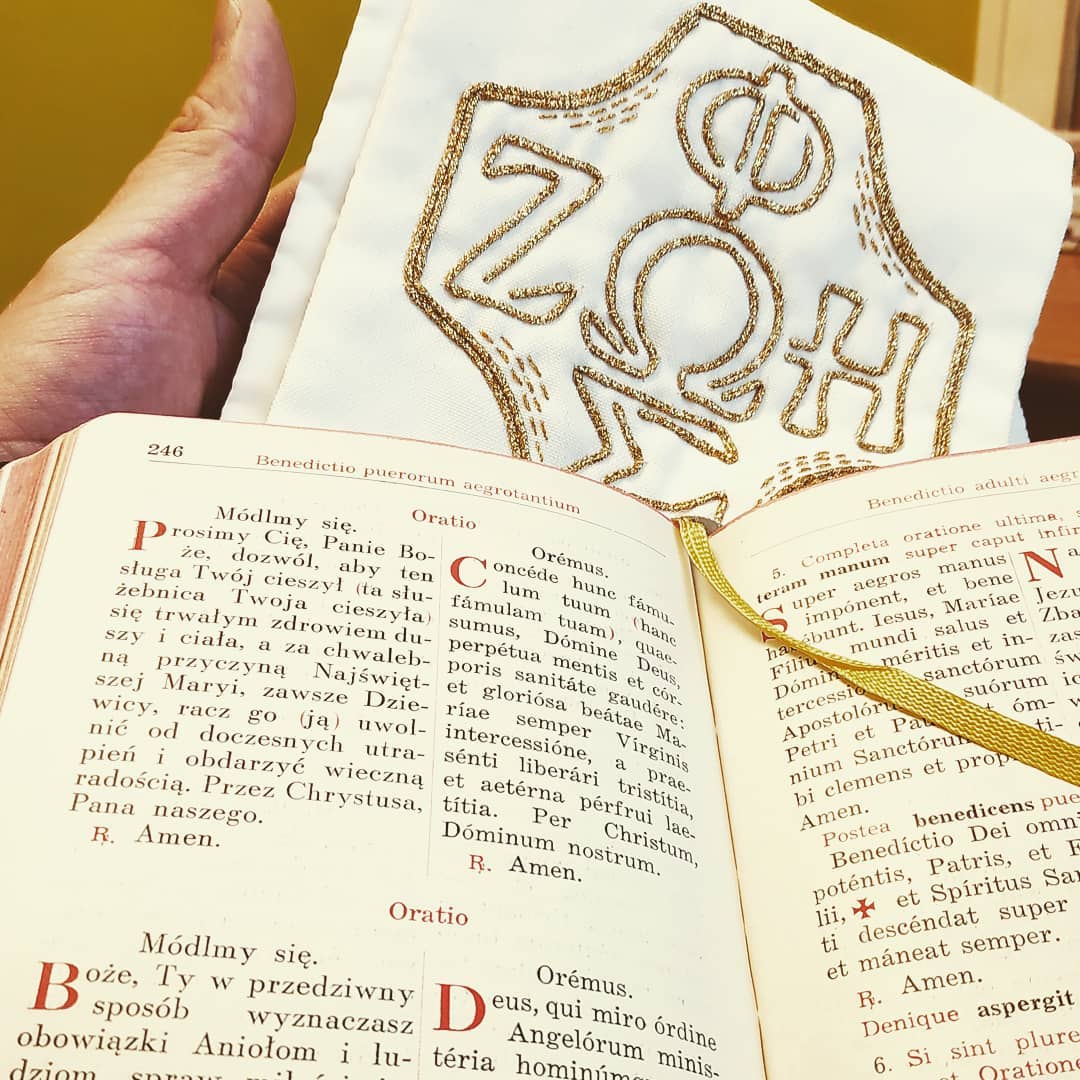 Zdarza mi się niekiedy być w szpitalu modląc się nad dzieckiem…