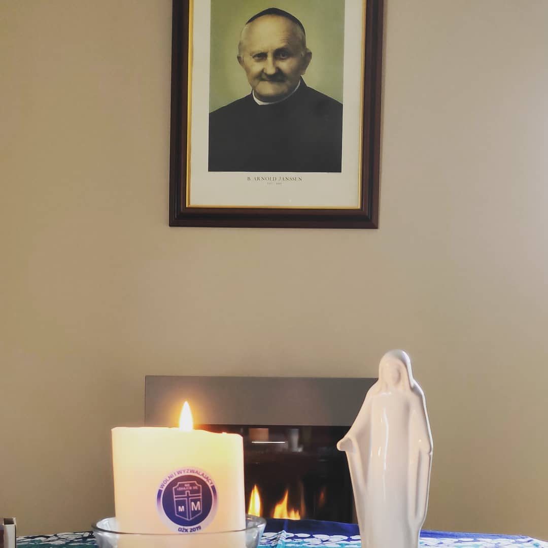 Dziś wyjątkowo nasze spotkanie Wspólnoty dorosłych Ruchu Światło-Życie przy werbistach miało miejsce w innym pomieszczen