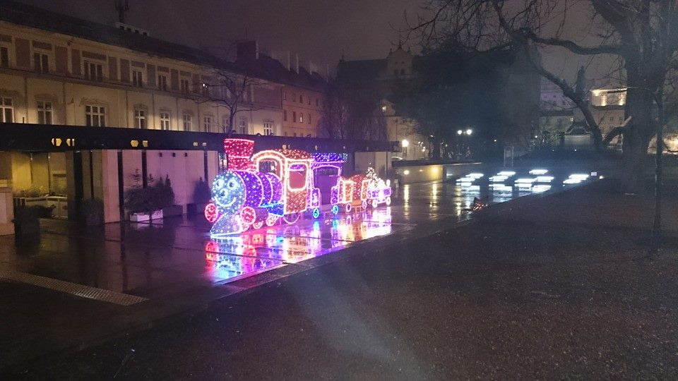 Dobrze pospacerować nocą po stolicy, stare wspomnienia…