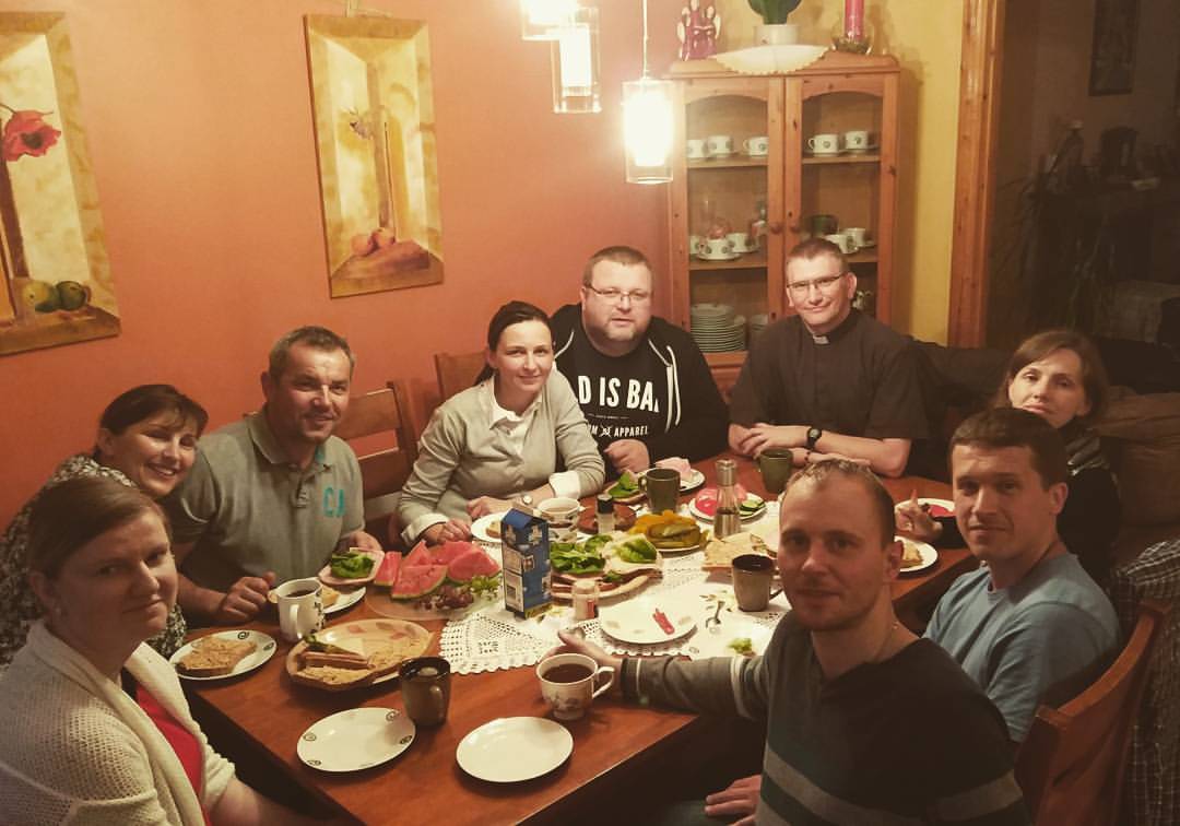 Wczoraj wieczorną porą w małym i uroczym miasteczku Mountmellick mieliśmy zakończenie etapu wprowadzenia (zwanego pilota
