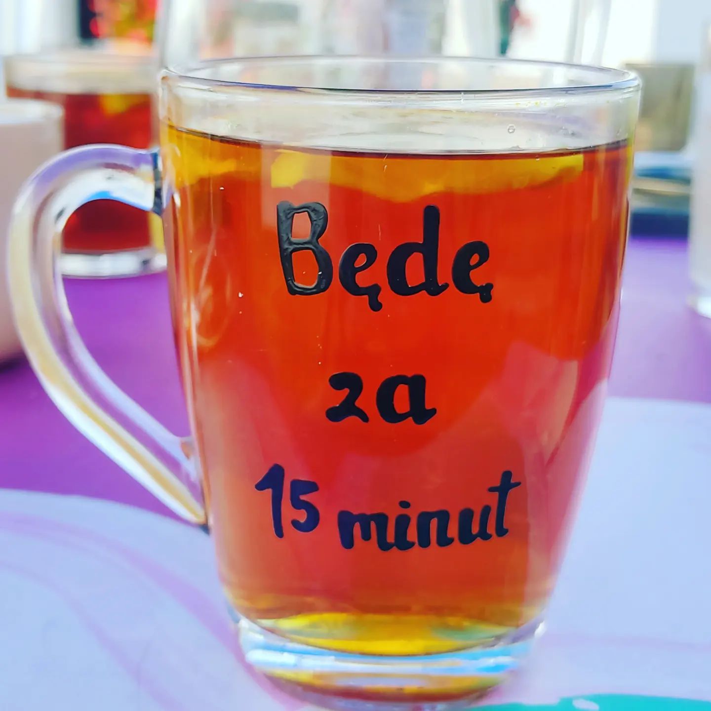 15 minut na herbatę?! W Irlandii by to nie przeszło "cuppa" to…