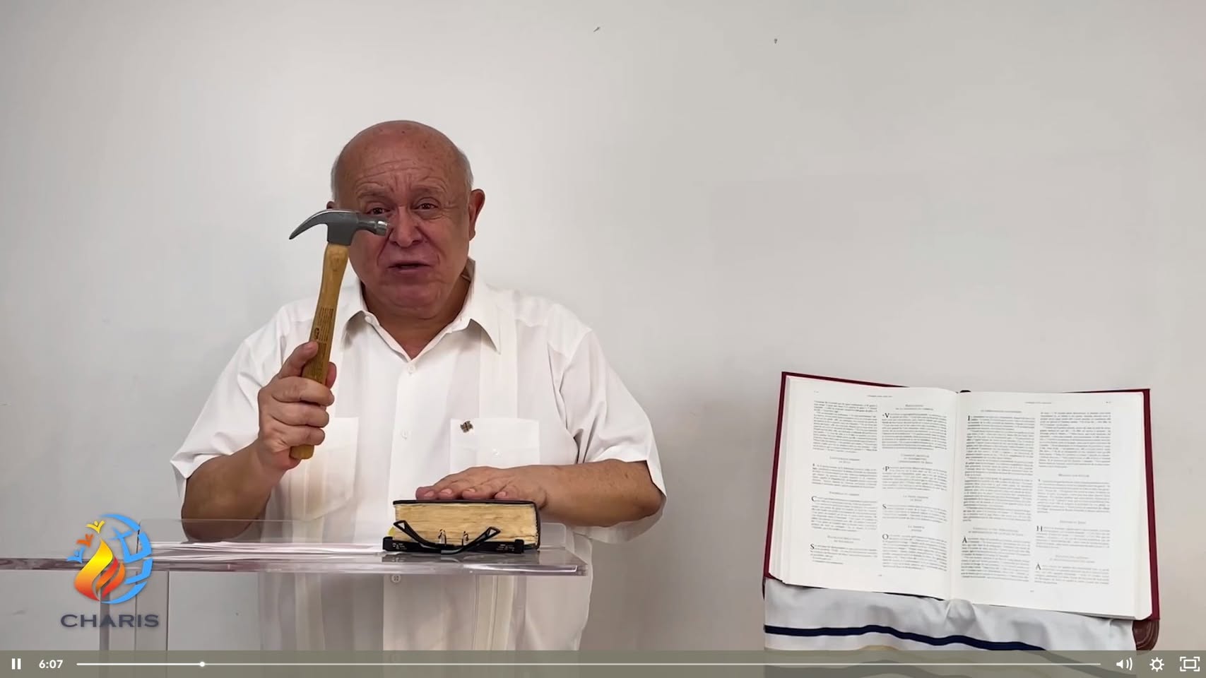 Skończyły się wakacje więc czas wracać do pracy misyjnej i formowania uczniów misjonarzy. 
Niech nie myli to zdjęcie, te