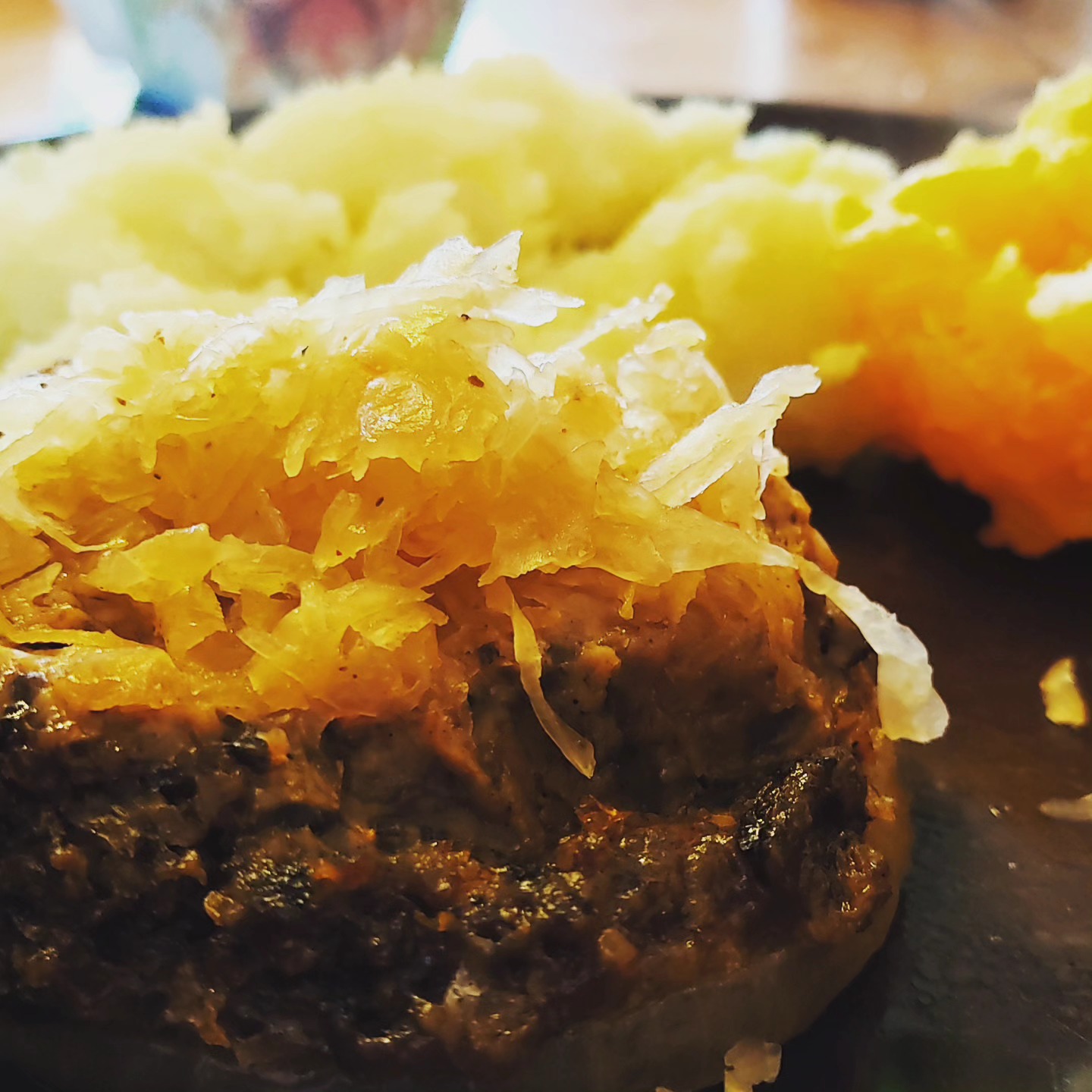 Pożegnalny dinner, typowo szkocki. Na talerzu haggis 😊 Yummy 😋