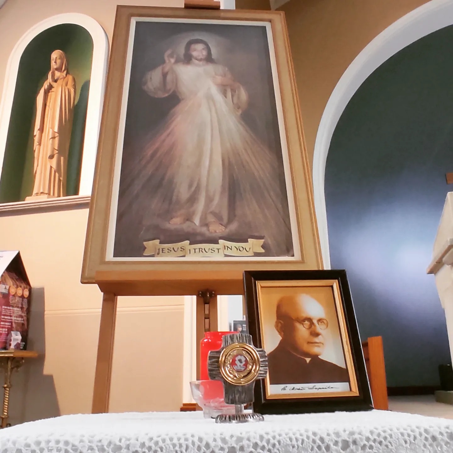 Dzisiaj na comiesięczną Eucharystię w Sligo zabrałem ze sobą…