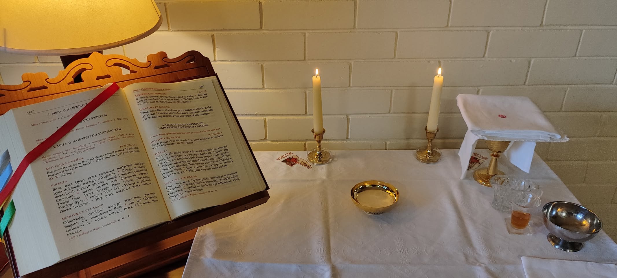 Dziś przedpołudniową ostatnią Eucharystią w moim pokoju…